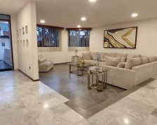 Casa en venta en jardines de Bellavista